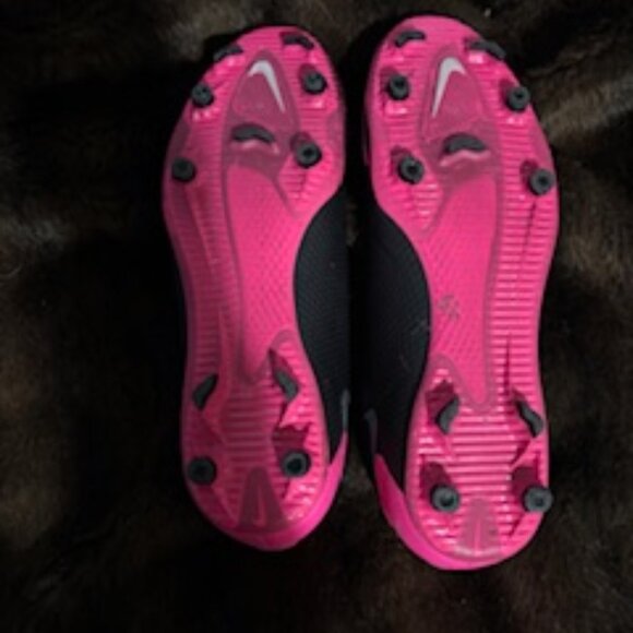 Nike Phantom GT Academy IC soccer shoe - Picture 2 of 3